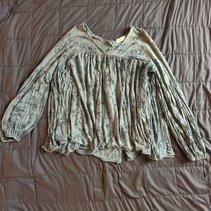 Elegant Green Women's Top